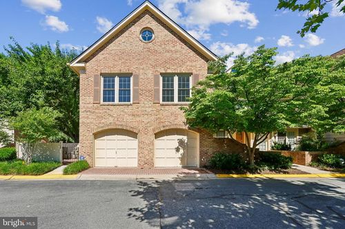 52-5823 Linden Square Ct, ROCKVILLE, MD, 20852-5507 | Card Image