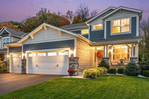 4842 Red Oak Ln, Minnetrista, MN, 55364-9543 | Card Image