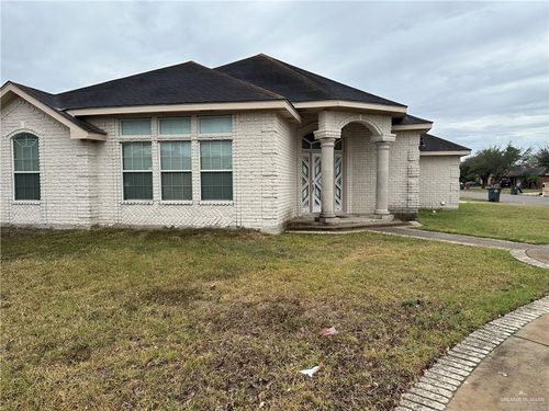 4007 Zulley St, Mission, TX, 78573-8217 | Card Image