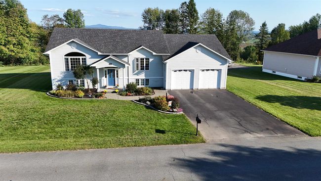 371 Memphremagog Vw, House other with 4 bedrooms, 3 bathrooms and null parking in Newport VT | Image 46