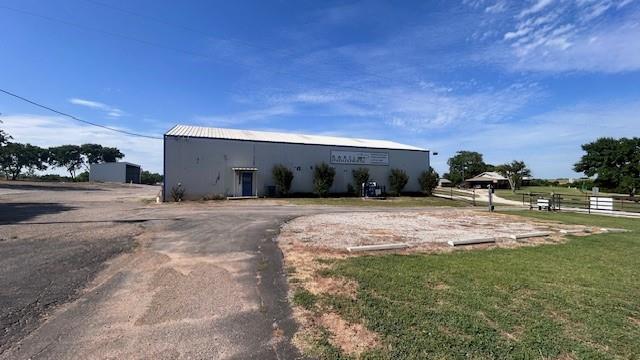 Macarthur Ave, Lindsay, OK 73052