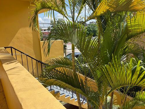 5-1838 Sw 4th St, Miami, FL, 33135 | Card Image