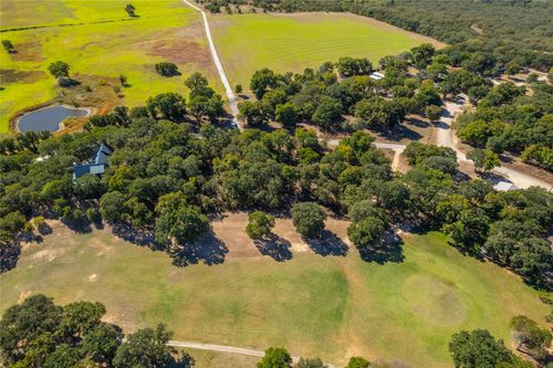 120 W Huron Cir, Nocona, TX, 76255-9234 | Card Image