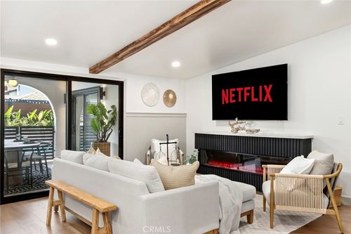 10821 Rustic Ln, Anaheim, CA, 92804-6356 | Card Image