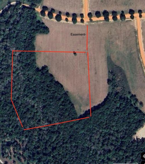 136 Royal Oak Dr, Hillister, TX, 77624 | Card Image