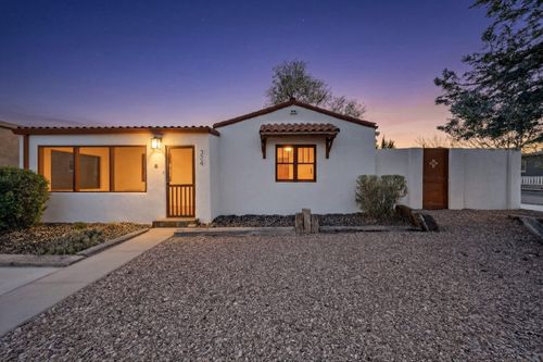 324 Wellesley Dr Se, Albuquerque, NM, 87106-1422 | Card Image