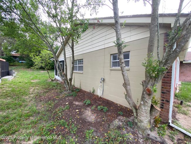 1392 Piper Rd, House other with 3 bedrooms, 2 bathrooms and null parking in SPRING HILL FL | Image 37
