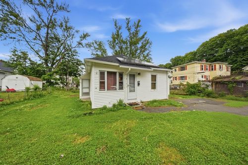 3 Brief St, Worcester, MA, 01604 | Card Image