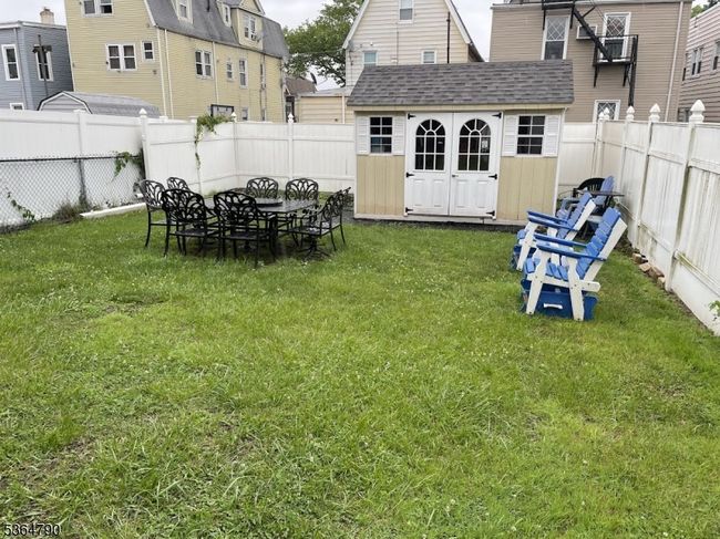 278 Forest St, House other with 3 bedrooms, 2 bathrooms and null parking in Kearny NJ | Image 31