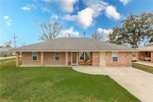 226 Davis Dr, Luling, LA, 70070-6000 | Card Image