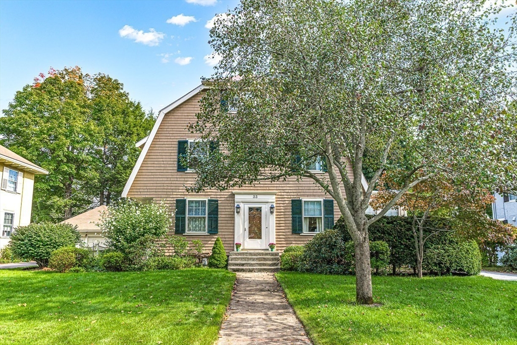Oxford St, Winchester, MA 01890