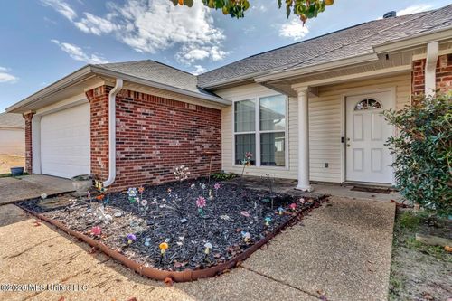 217 White Oak Pl, Pearl, MS, 39208-8108 | Card Image