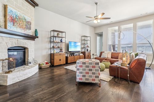 847 Longbranch Way, Aubrey, TX, 76227-1831 | Card Image