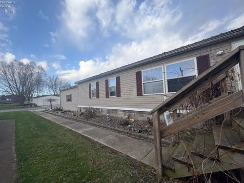 6 Macintosh, Norwalk, OH, 44857 | Card Image
