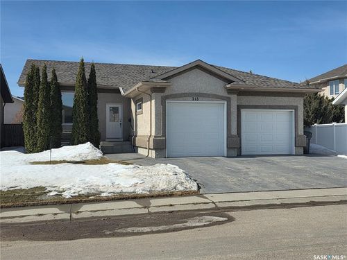 315 Brookshire Cres, Saskatoon, SK, S7V1H2 | Card Image
