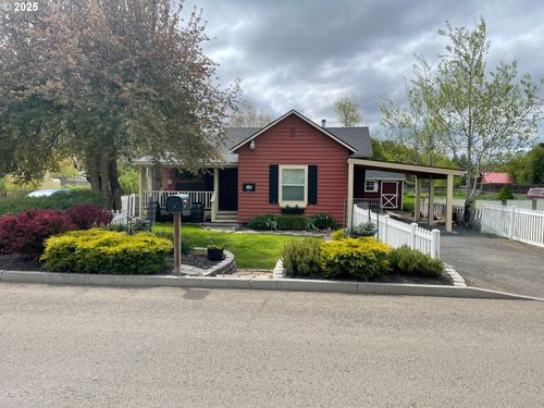 404 Depot St, Enterprise, OR, 97828-1223 | Card Image