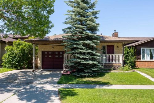 80 Macewan Dr Nw, Calgary, AB, T3K2P7 | Card Image