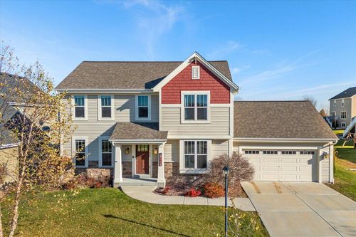 332 Indigo Drive, Port Washington, WI, 53074 | Card Image