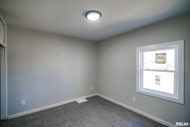 2217 W Marquette St, House other with 2 bedrooms, 1 bathrooms and null parking in Peoria IL | Image 22