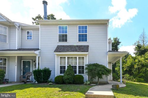 132 Pendragon Way, MANTUA, NJ, 08051-2207 | Card Image