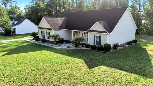 1618 Shane Cir, Nashville, GA, 31639-3537 | Card Image