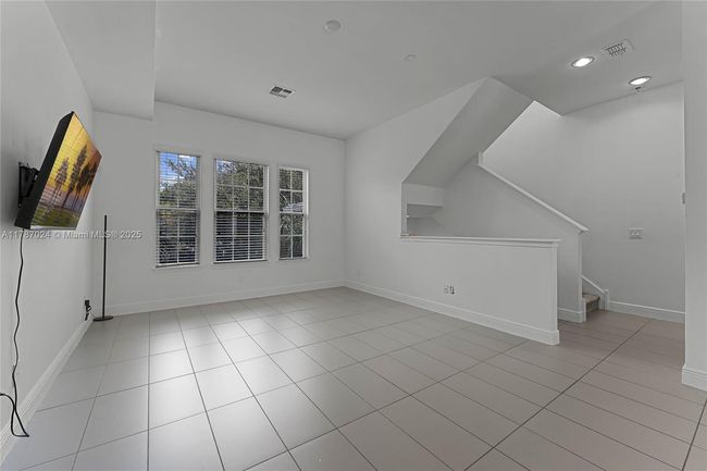 533 - 533 Lanark Ct, Townhouse with 4 bedrooms, 4 bathrooms and null parking in Orlando FL | Image 8