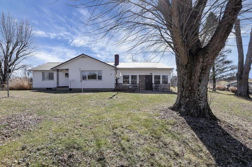 26039 State Route 180, Rockbridge, OH, 43149-9643 | Card Image