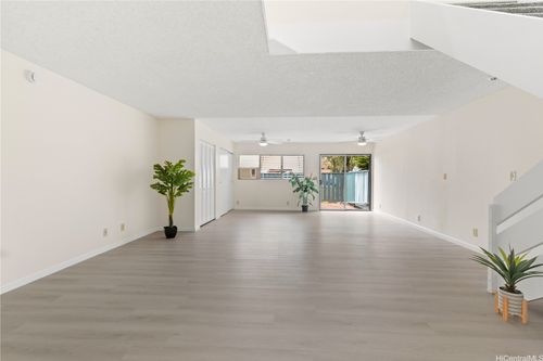 apt-250-95-400 Hokukea Ct, Mililani, HI, 96789-1300 | Card Image