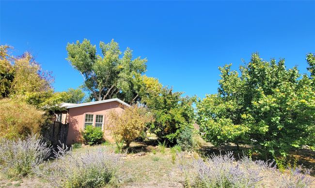 11 Walnut Cir, House other with 4 bedrooms, 3 bathrooms and 10 parking in Espanola NM | Image 28