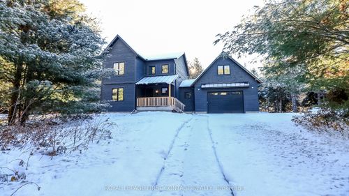 4033 Boyd Rd, Washago, ON, L0K2B0 | Card Image