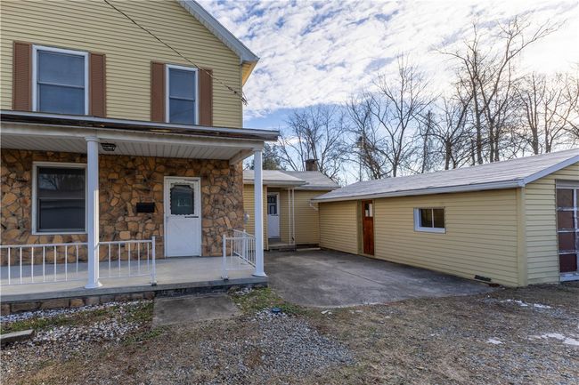 7 Plum St, House other with 3 bedrooms, 2 bathrooms and null parking in Masontown PA | Image 5