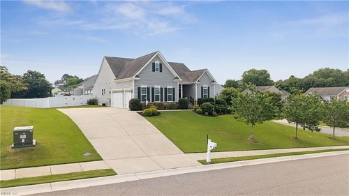 8527 Ashington Way, Williamsburg, VA, 23188-6647 | Card Image