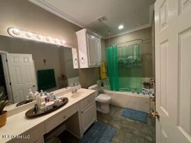 Ethel Bathroom 1 | Image 32