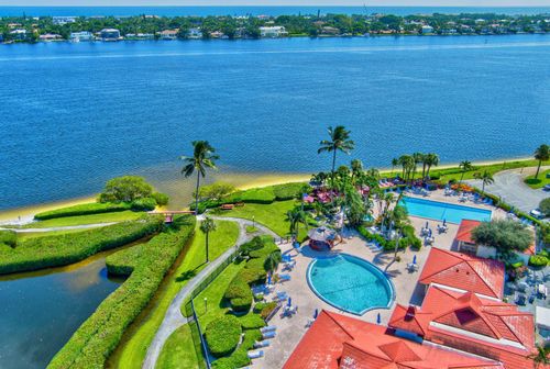 h1-103 Half Moon Cir, Hypoluxo, FL, 33462-5477 | Card Image
