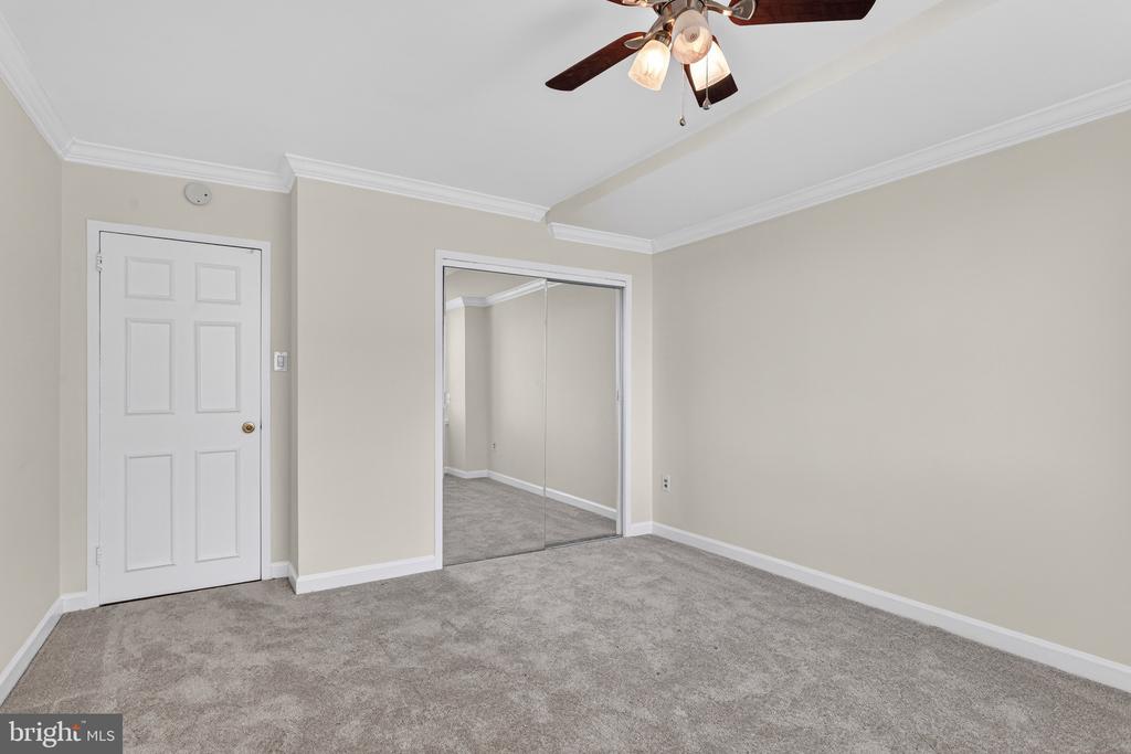 Residential in ARLINGTON 5