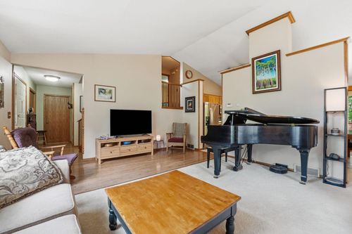 2021 17th St S, Saint Cloud, MN, 56301-4947 | Card Image