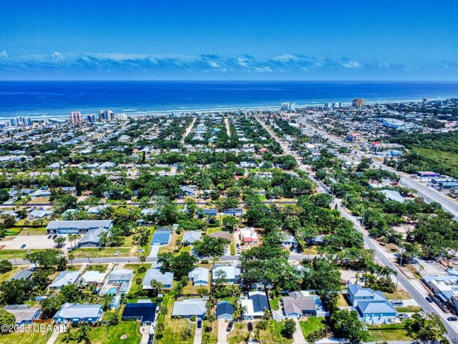 650 S Pine St, House other with 3 bedrooms, 2 bathrooms and null parking in NEW SMYRNA BEACH FL | Image 71