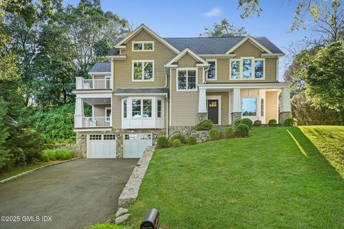 12 Old Wagon Rd, Old Greenwich, CT, 06870-1126 | Card Image
