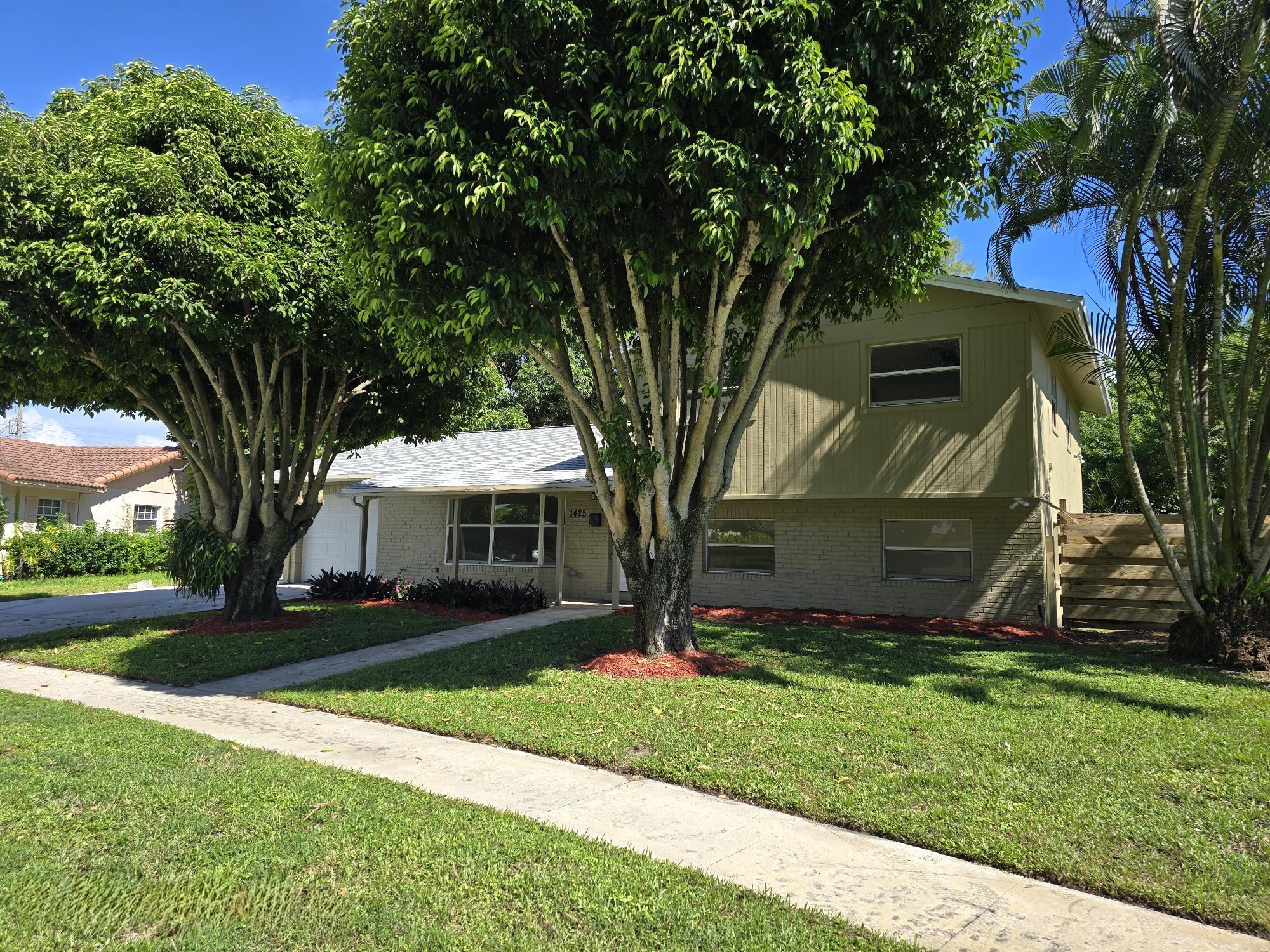 40th St, West Palm Beach, FL 33407