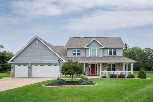26510 Susie Ct, Waterford, WI, 53185-1375 | Card Image