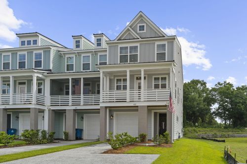 422 Katies Scenic Ct, Charleston, SC, 29492-8827 | Card Image
