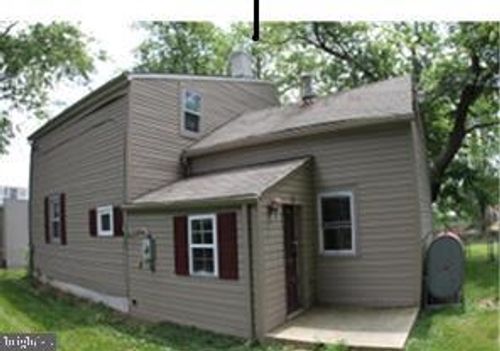 821 Larkin St, Historic New Castle, DE, 19720-4950 | Card Image