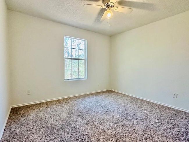 52 E Oldham St, House other with 3 bedrooms, 2 bathrooms and null parking in Wells TX | Image 10