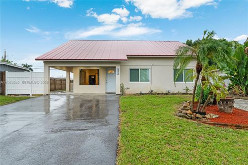 5677 Maypop Rd, West Palm Beach, FL, 33415-6361 | Card Image