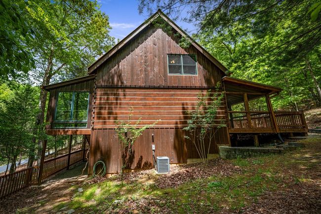 143 Kaely Dr, Home with 3 bedrooms, 3 bathrooms and null parking in Mineral Bluff GA | Image 30