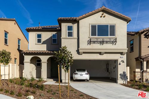 23725 Orange Blossom Dr, Newhall, CA, 91321-4014 | Card Image