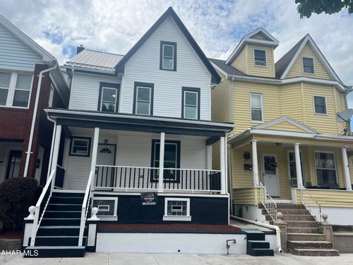 2602 W Chestnut Ave, Altoona, PA, 16601-1802 | Card Image