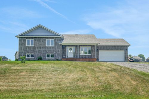 2995 Drew Dr, South Mountain, ON, K0E1W0 | Card Image