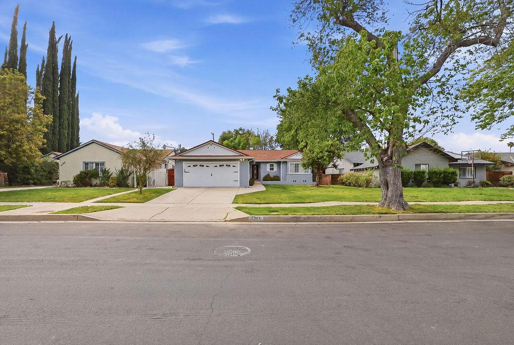 Residential in West Hills 4