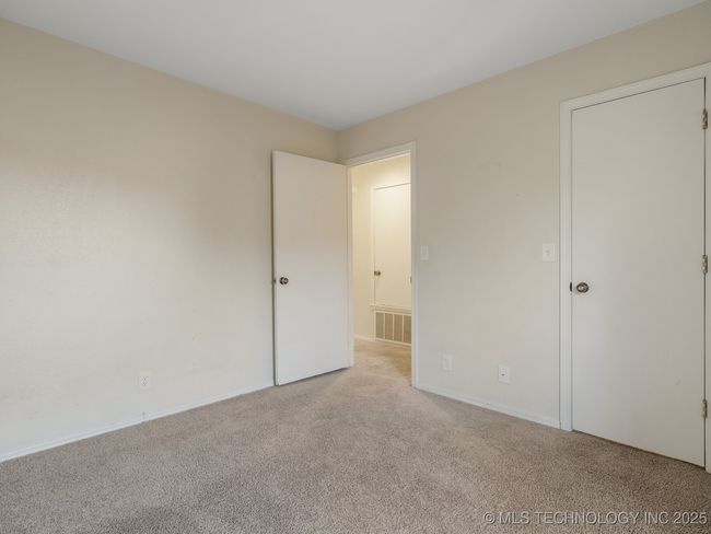 3 - 2806 E 84 Th St, Condo with 3 bedrooms, 3 bathrooms and null parking in Tulsa OK | Image 39